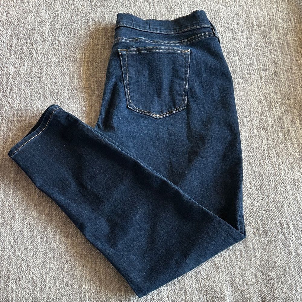 GAP Dark Blue Skinny Jeans for Women